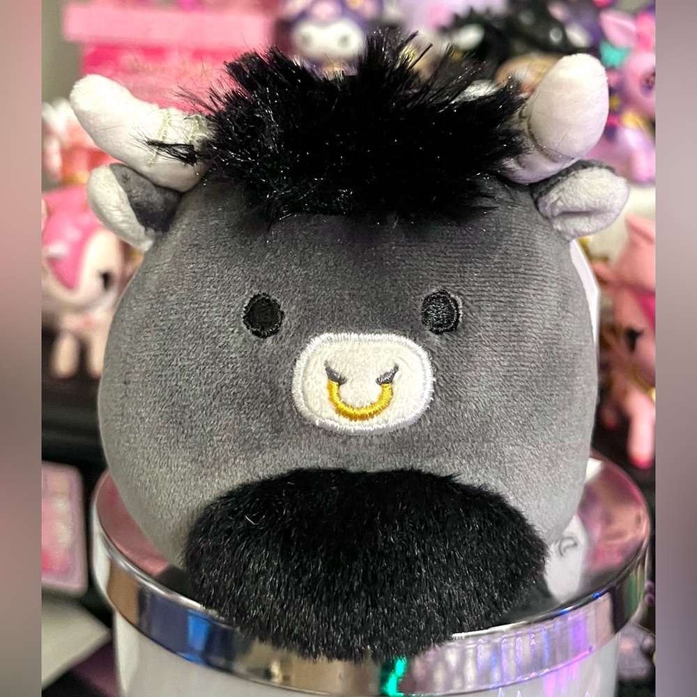 Lake the Black Bull 3.5" Select Series Squishmallow Clip